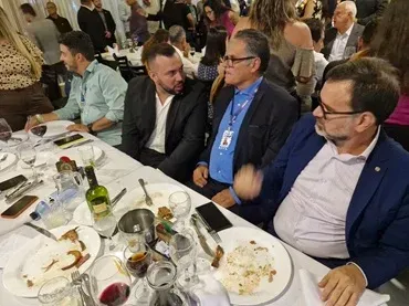 Ibaneis Rocha enaltece a ABBP e reconhece protagonismo da mídia digital em Brasília
